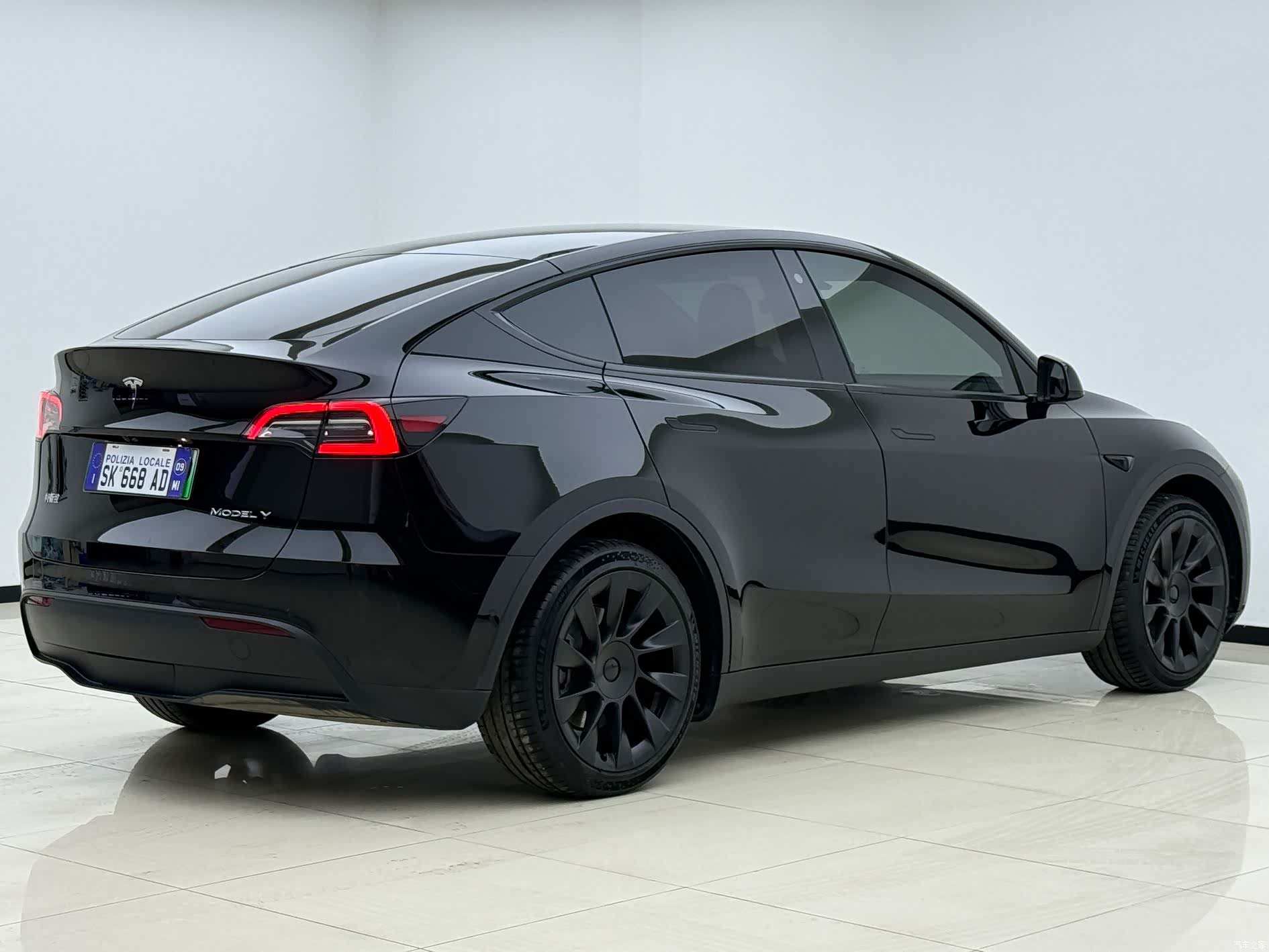 Tesla Model Y, 2021 21