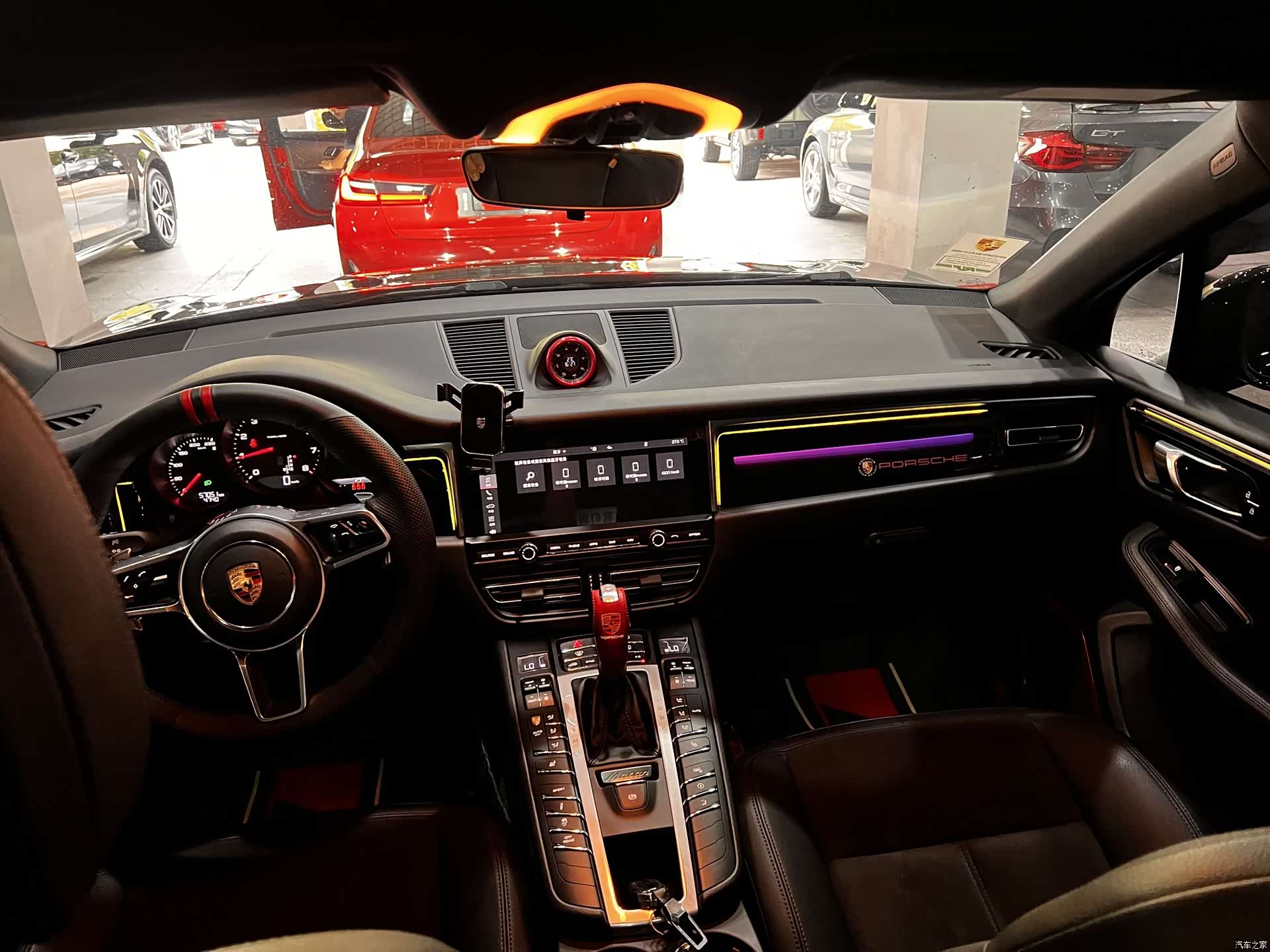 Porsche Macan, 2020 31