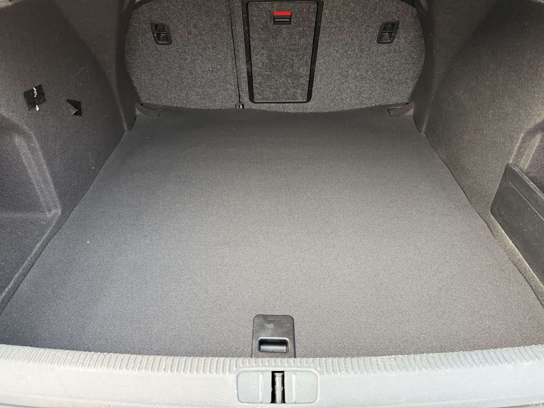 Volkswagen Magotan, 2015 17