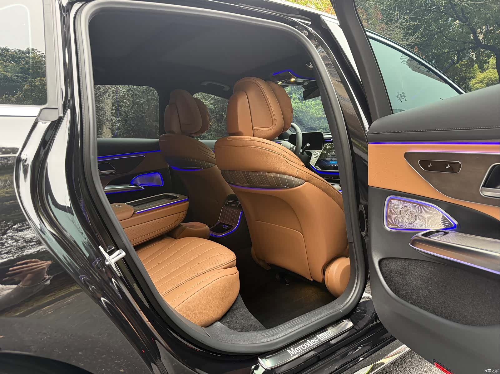 Mercedes-Benz E-Class, 2026 9