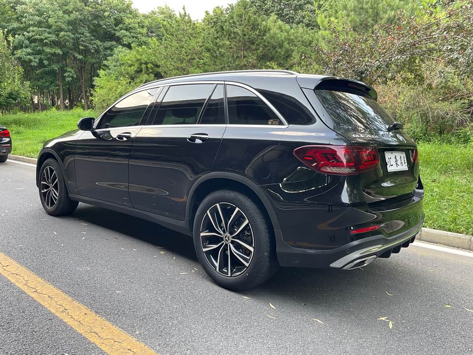 Mercedes-Benz GLC Mercedes-Benz GLC