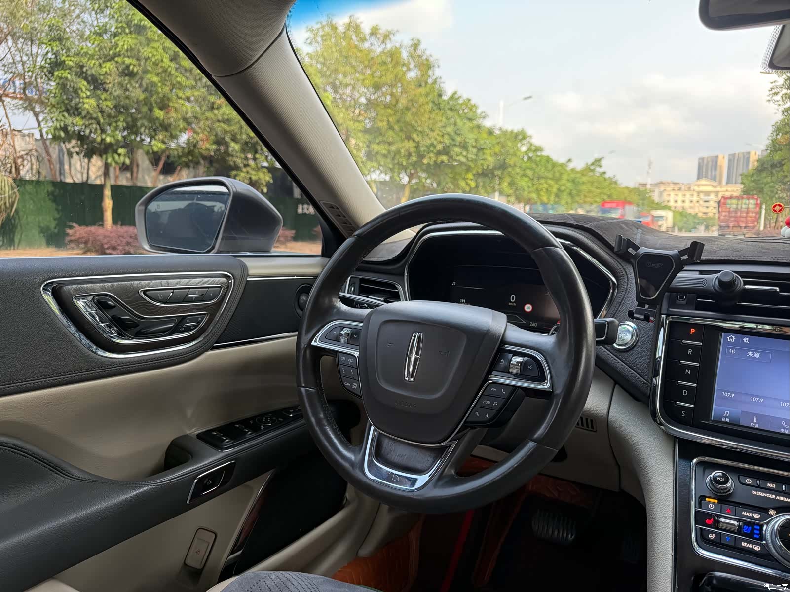 Lincoln V, 2019 6