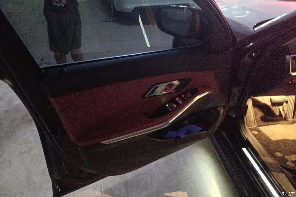 BMW 3 Series, 2023 7