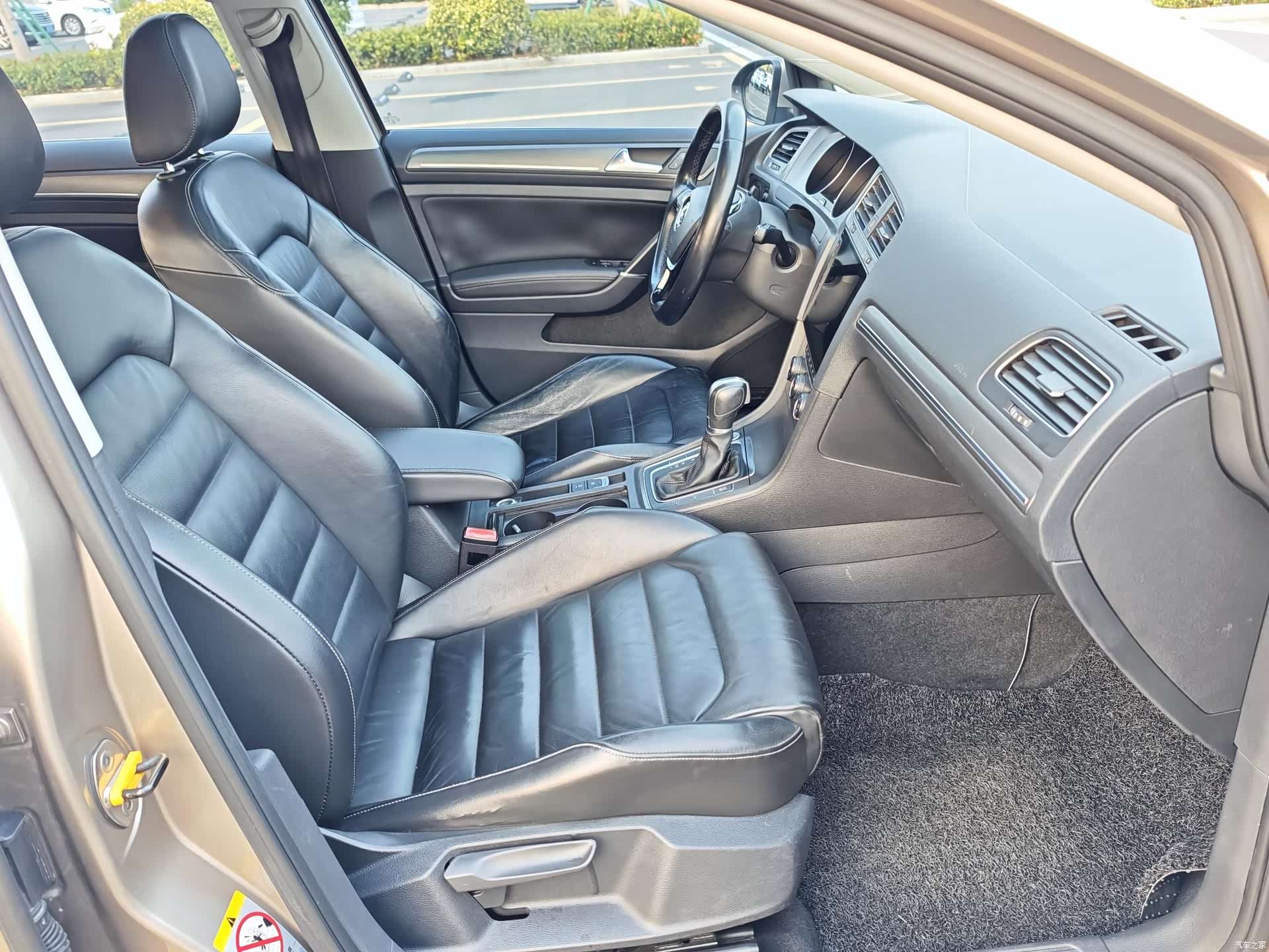 Volkswagen Golf, 2014 24