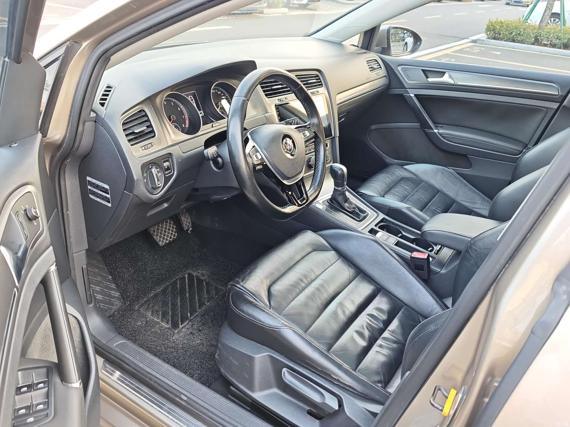 Volkswagen Golf, 2014 13