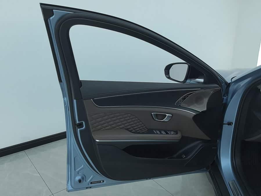 BYD Han 2023, фото 7