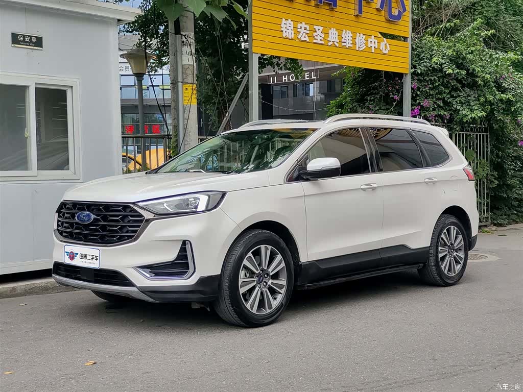 Ford Edge, 2021 1