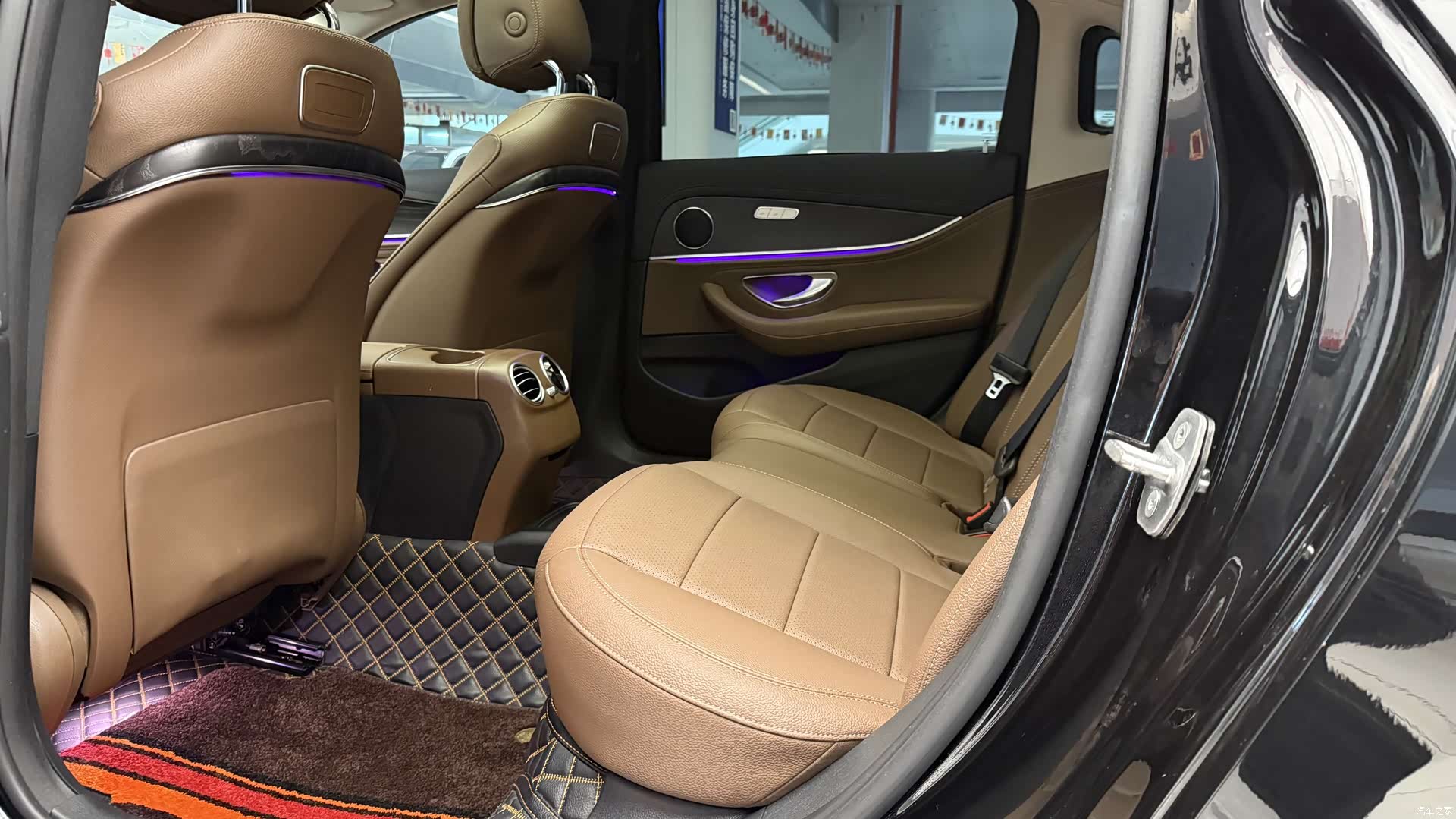 Mercedes-Benz E-Class, 2017 11