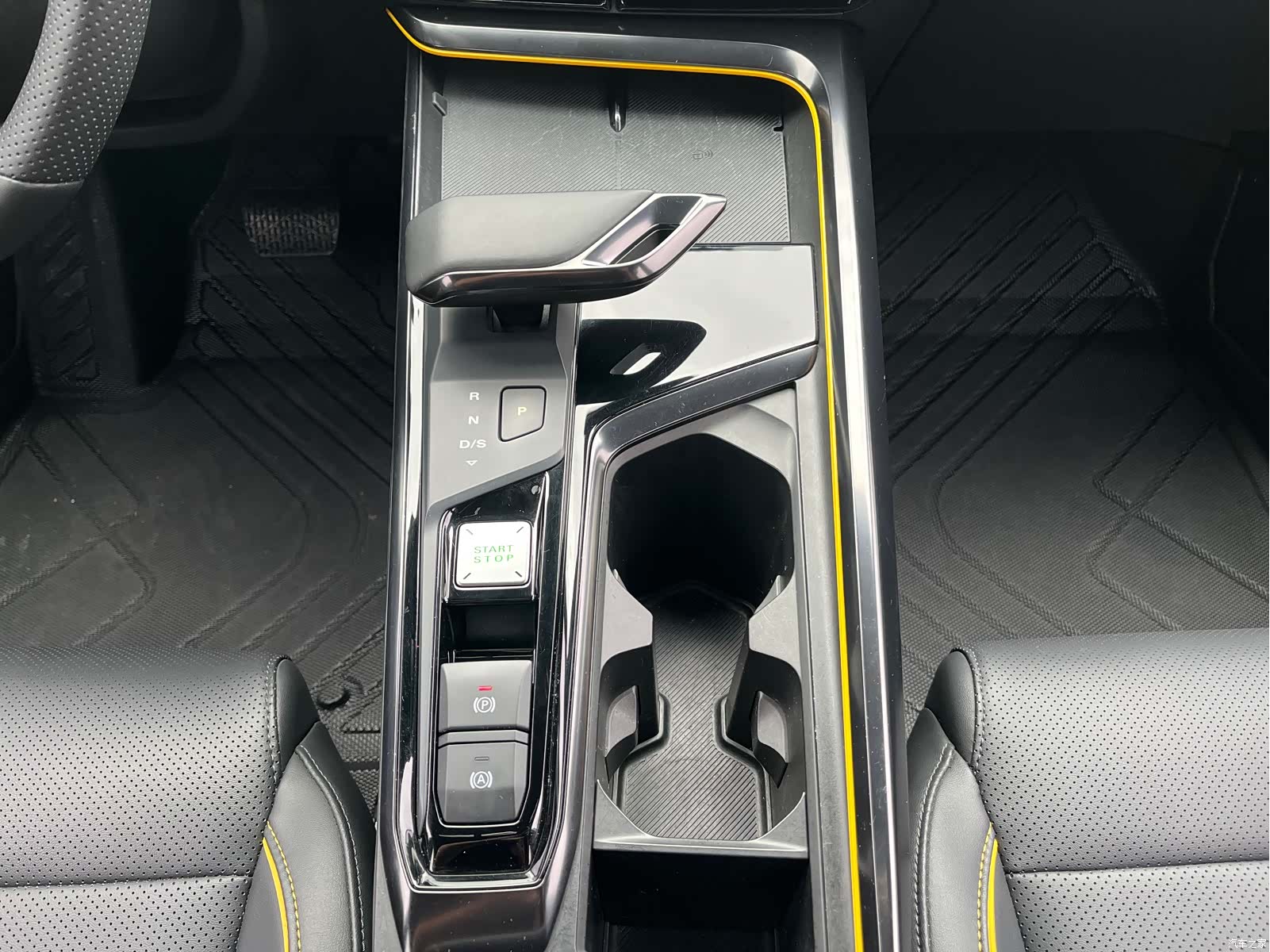 MG MG5, 2022 17