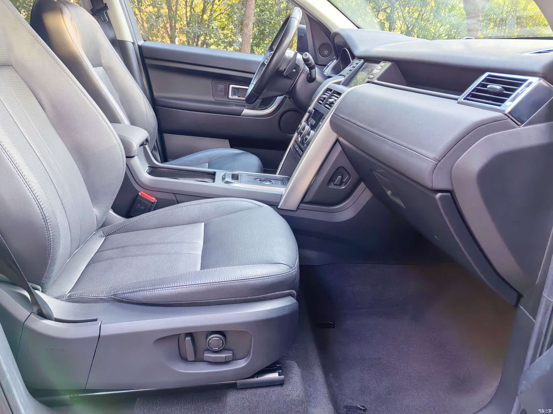 Land Rover Discovery, 2019 11
