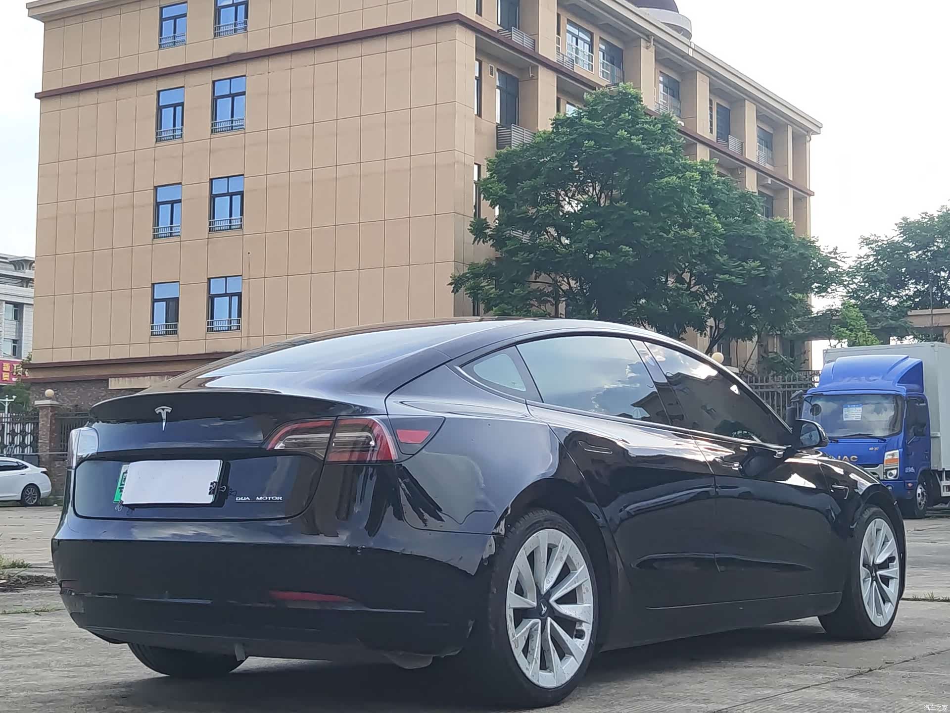 Tesla Model 3, 2021 6