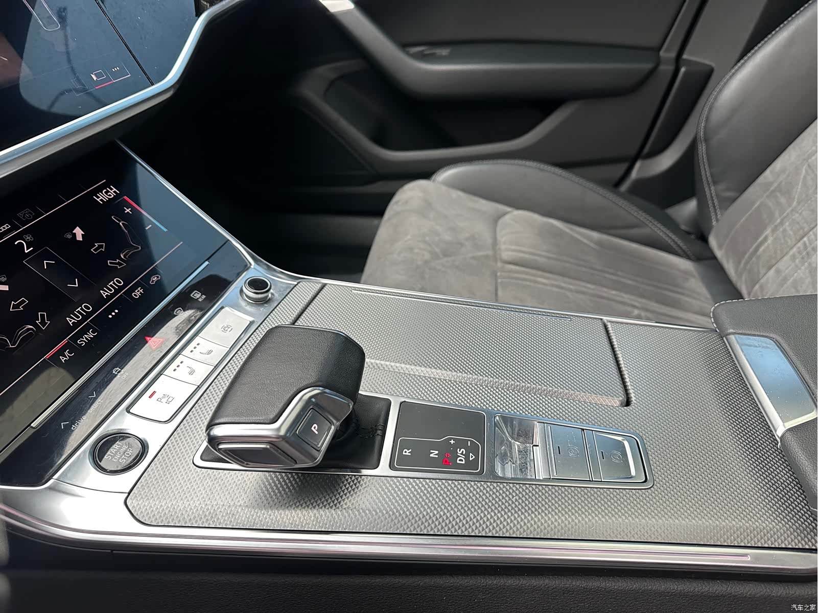 Audi A6L, 2023 8
