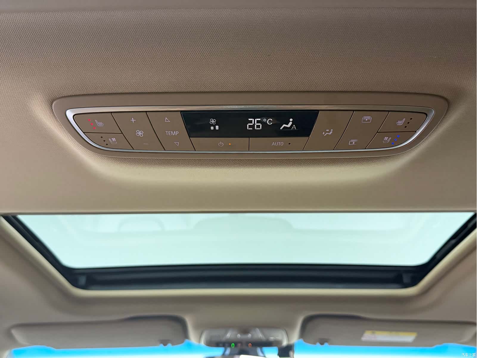 Buick GL8, 2018 10
