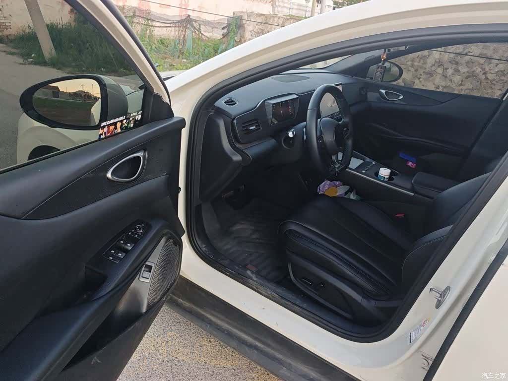 BYD Seal, 2025 14