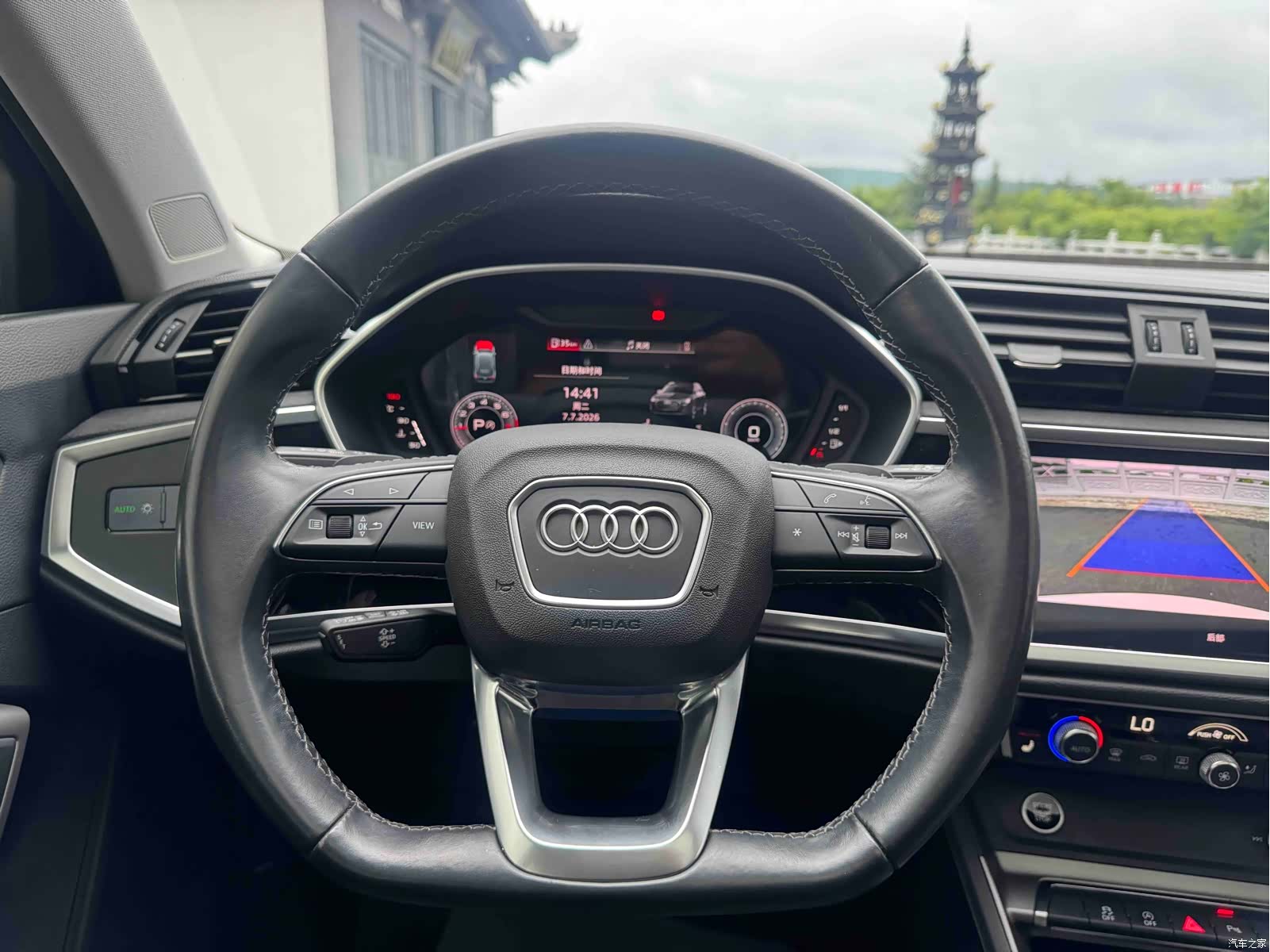 Audi Q3, 2022 14