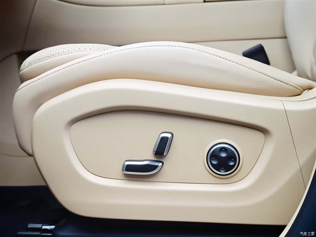Chery T11, 2026 12