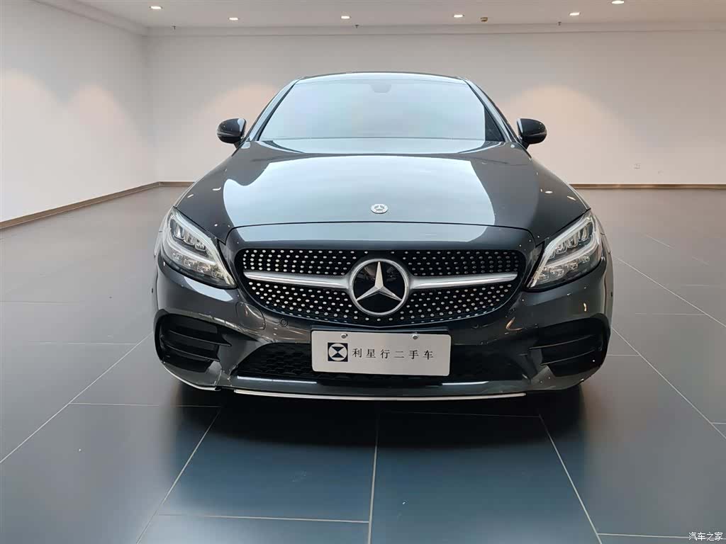 Mercedes-Benz C-Class, 2019 4