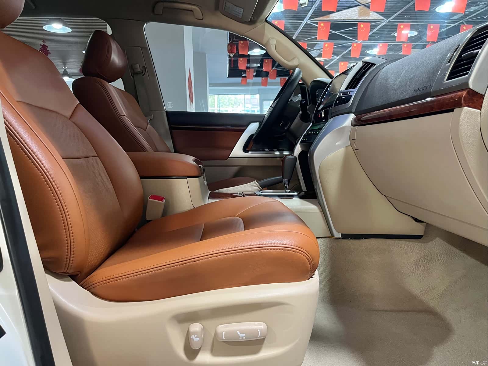 Toyota Land Cruiser, 2015 12