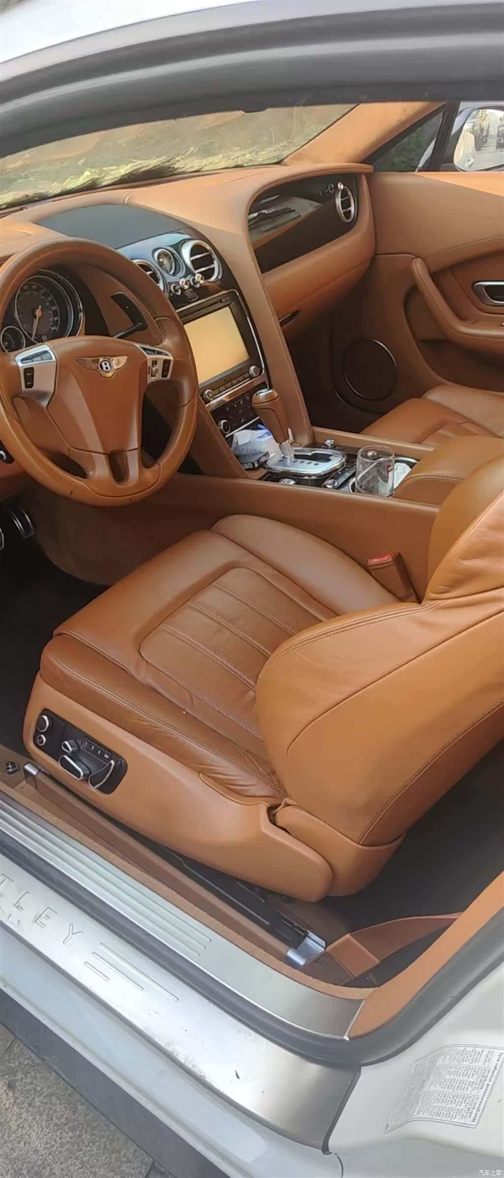 Bentley Continental GT, 2014 4