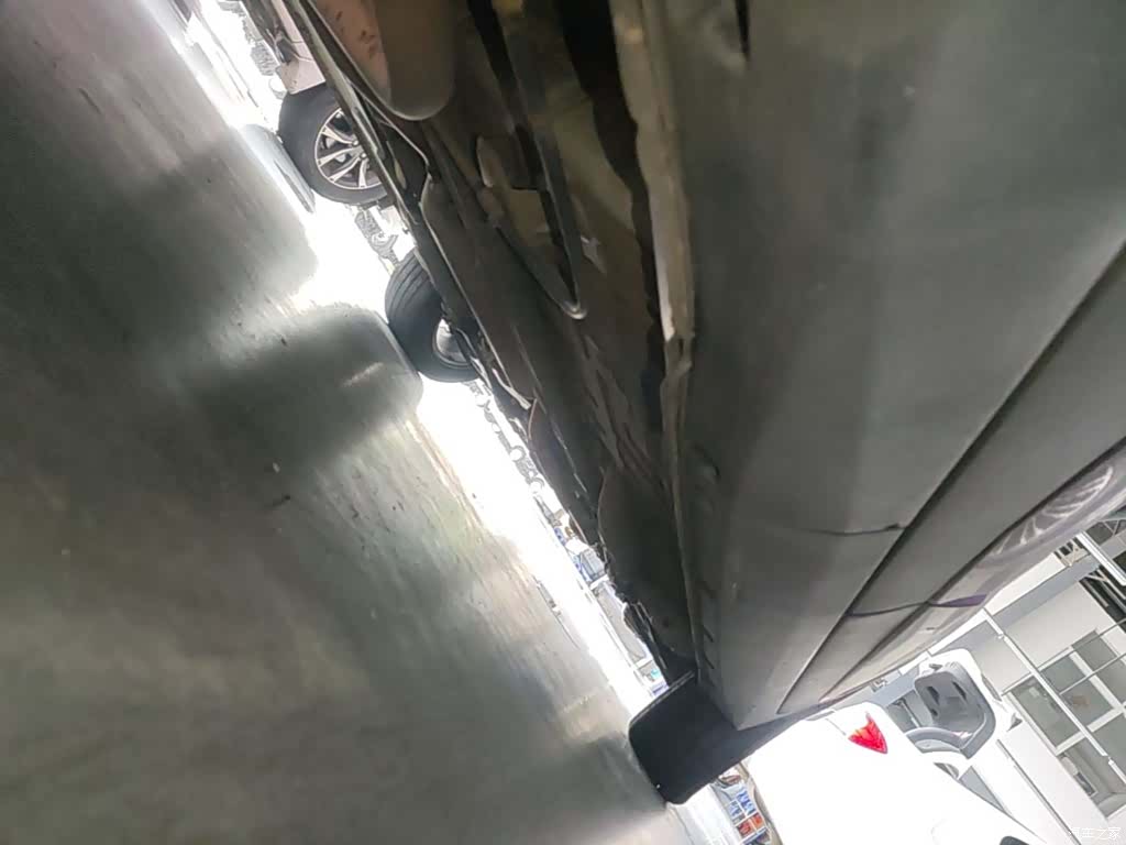 Changan CS15, 2017 19