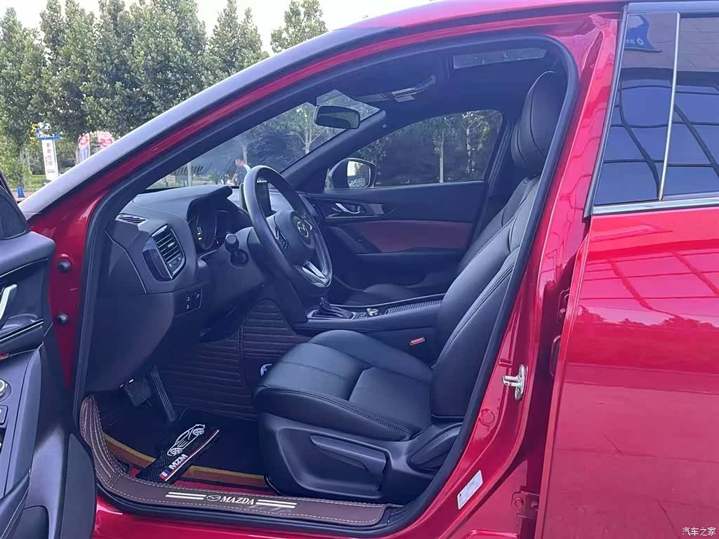 Mazda CX-4, 2021 15