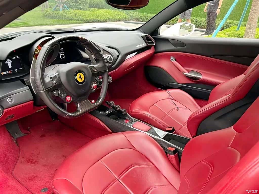 Ferrari 488, 2017 все фото