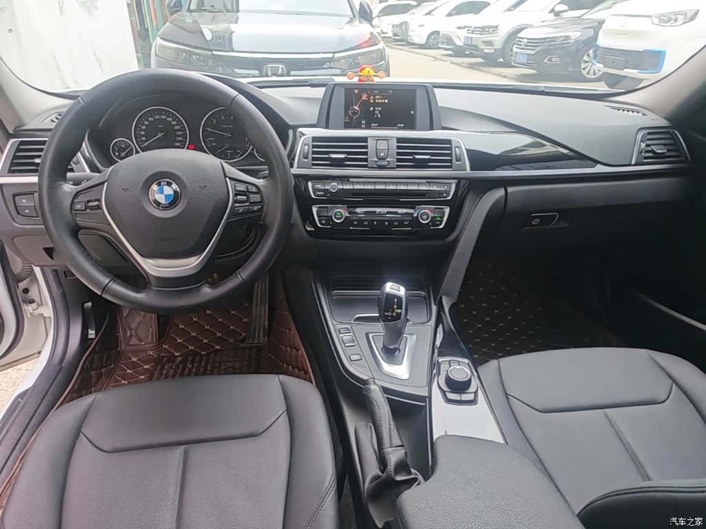 BMW 3 Series, 2016 10
