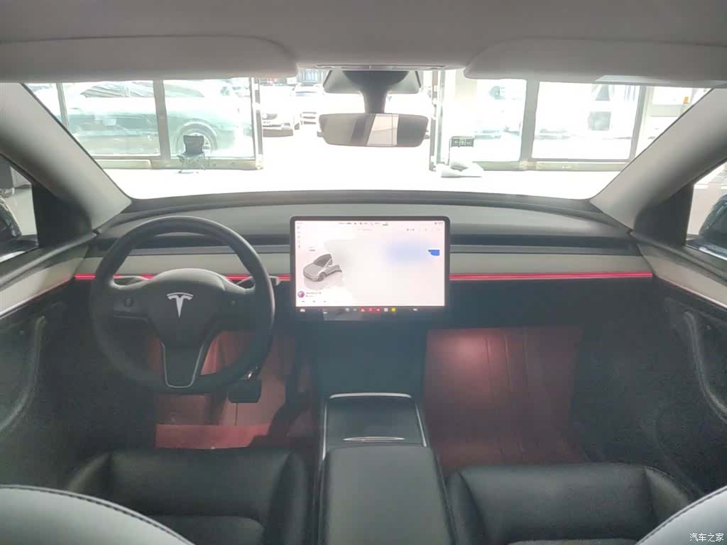 Tesla Model Y, 2024 10