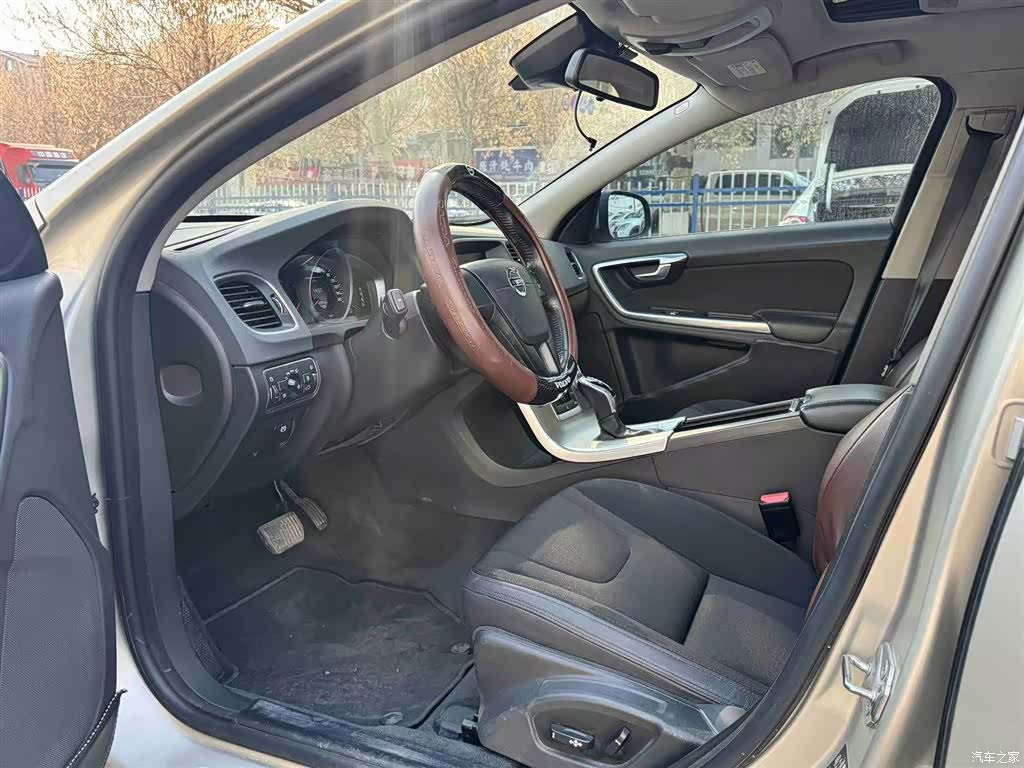 Volvo S60, 2017 8