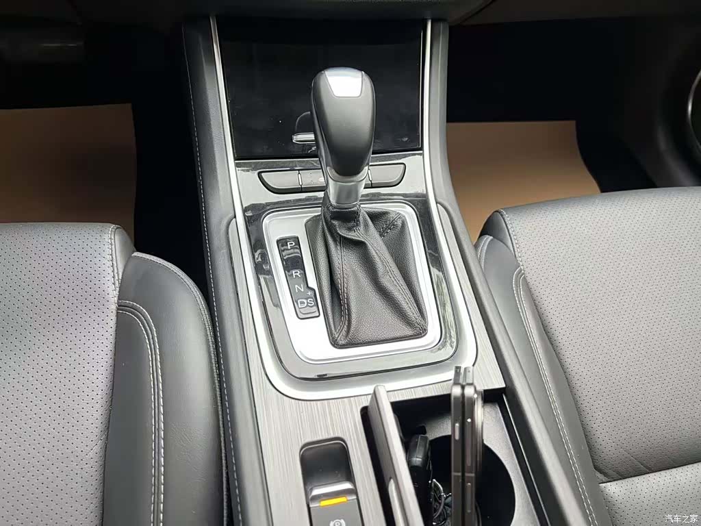 Changan CC, 2020 14