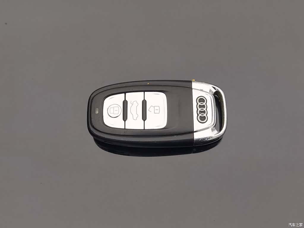 Audi A6L, 2014 19