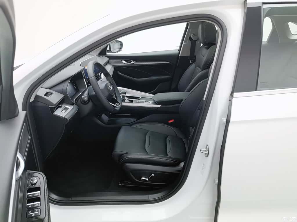 Geely Preface, 2023 10