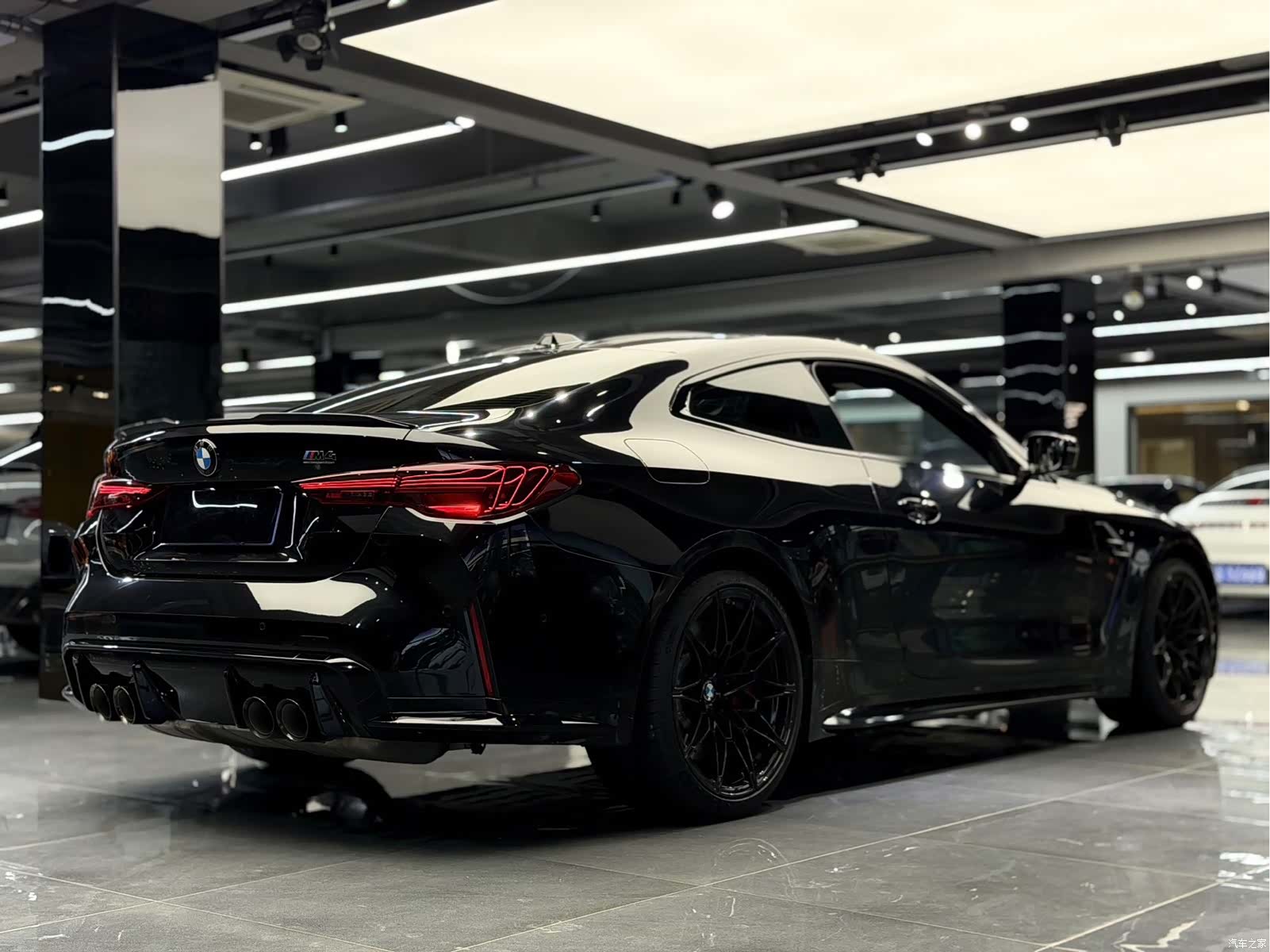 BMW M4, 2025 6