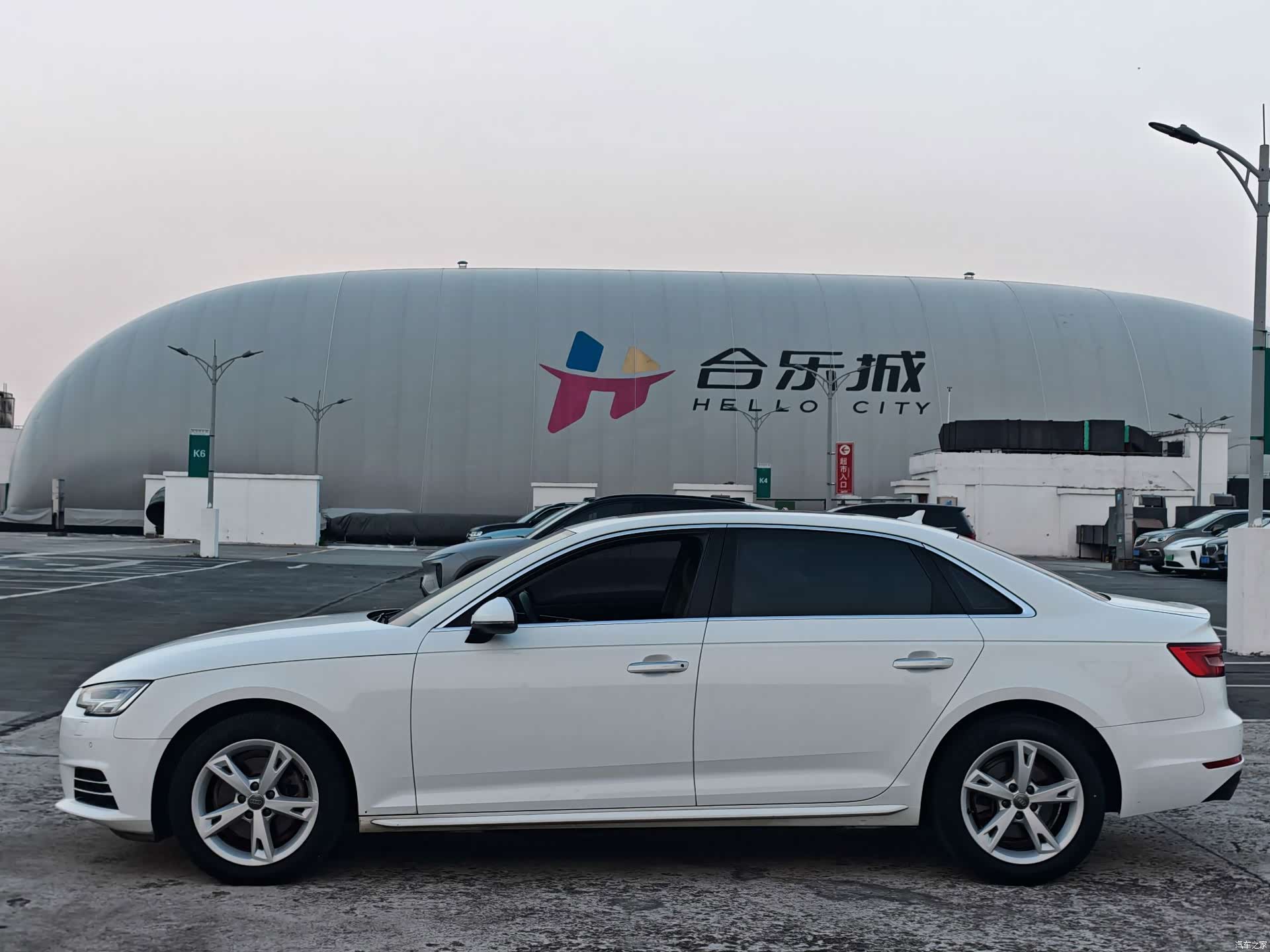 Audi A4L, 2017 7