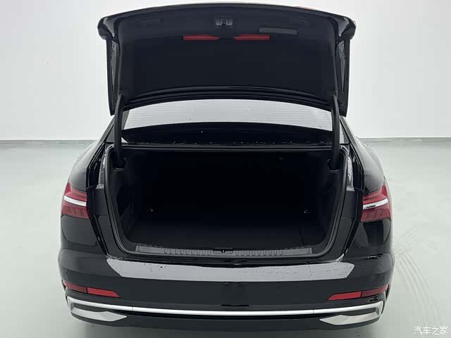 Audi A6L, 2025 14