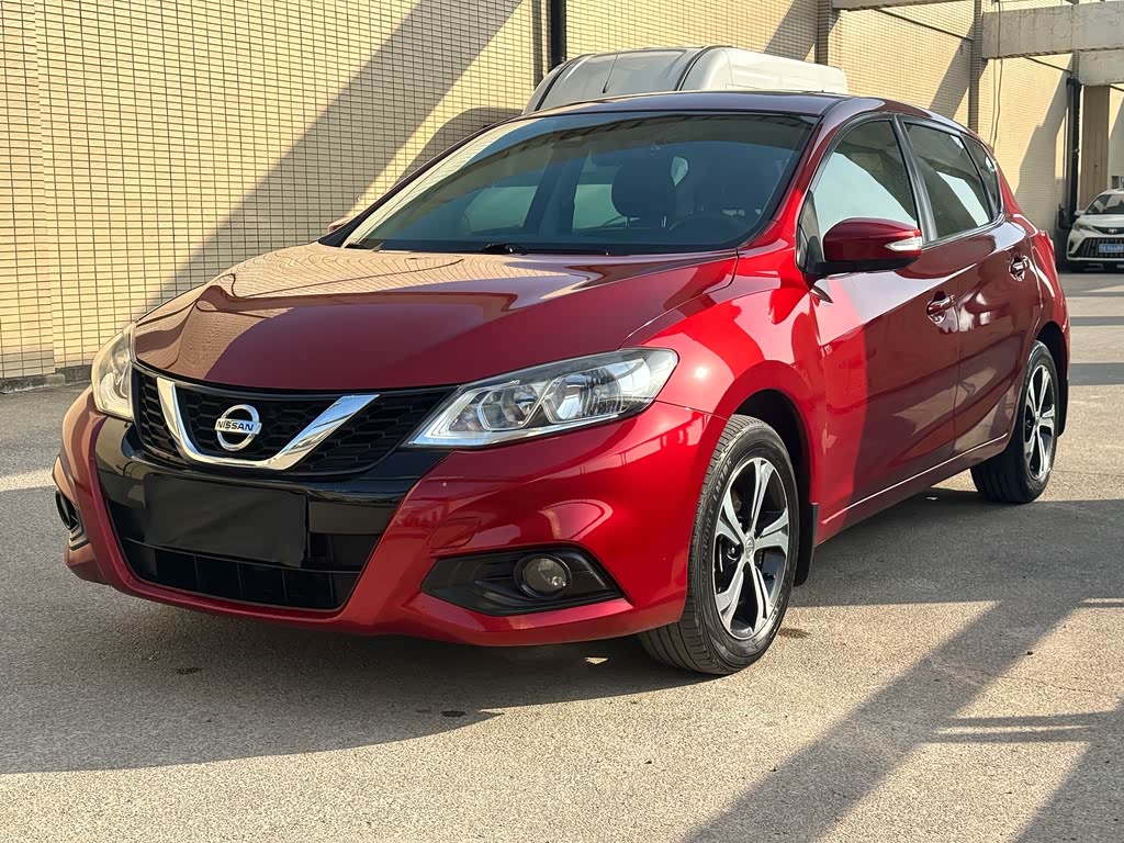 Nissan TIIDA