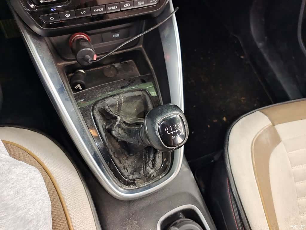 Wuling 510, 2019 11