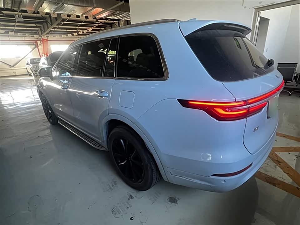 Li Auto Ideal ONE
