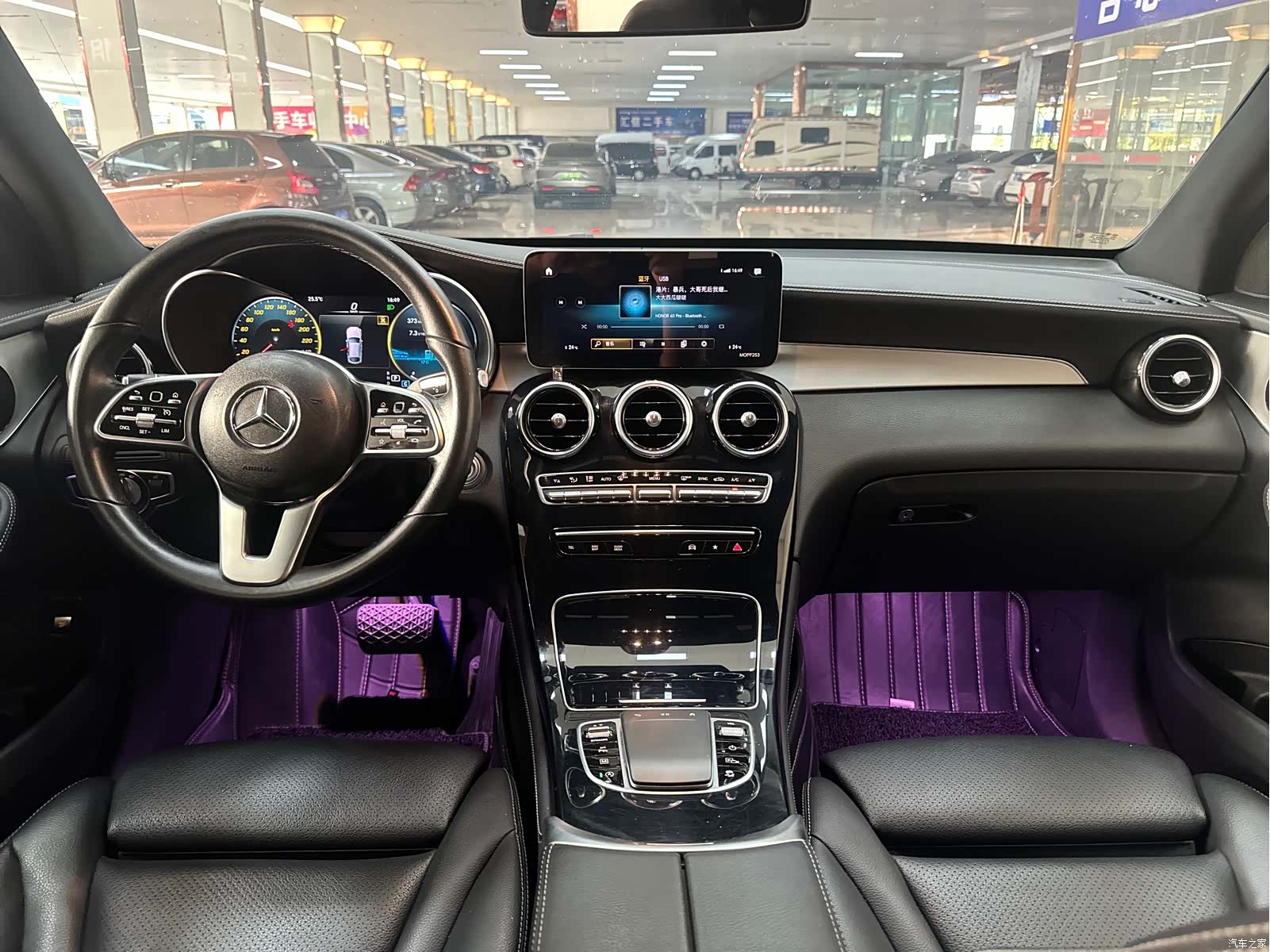 Mercedes-Benz GLC, 2020 15