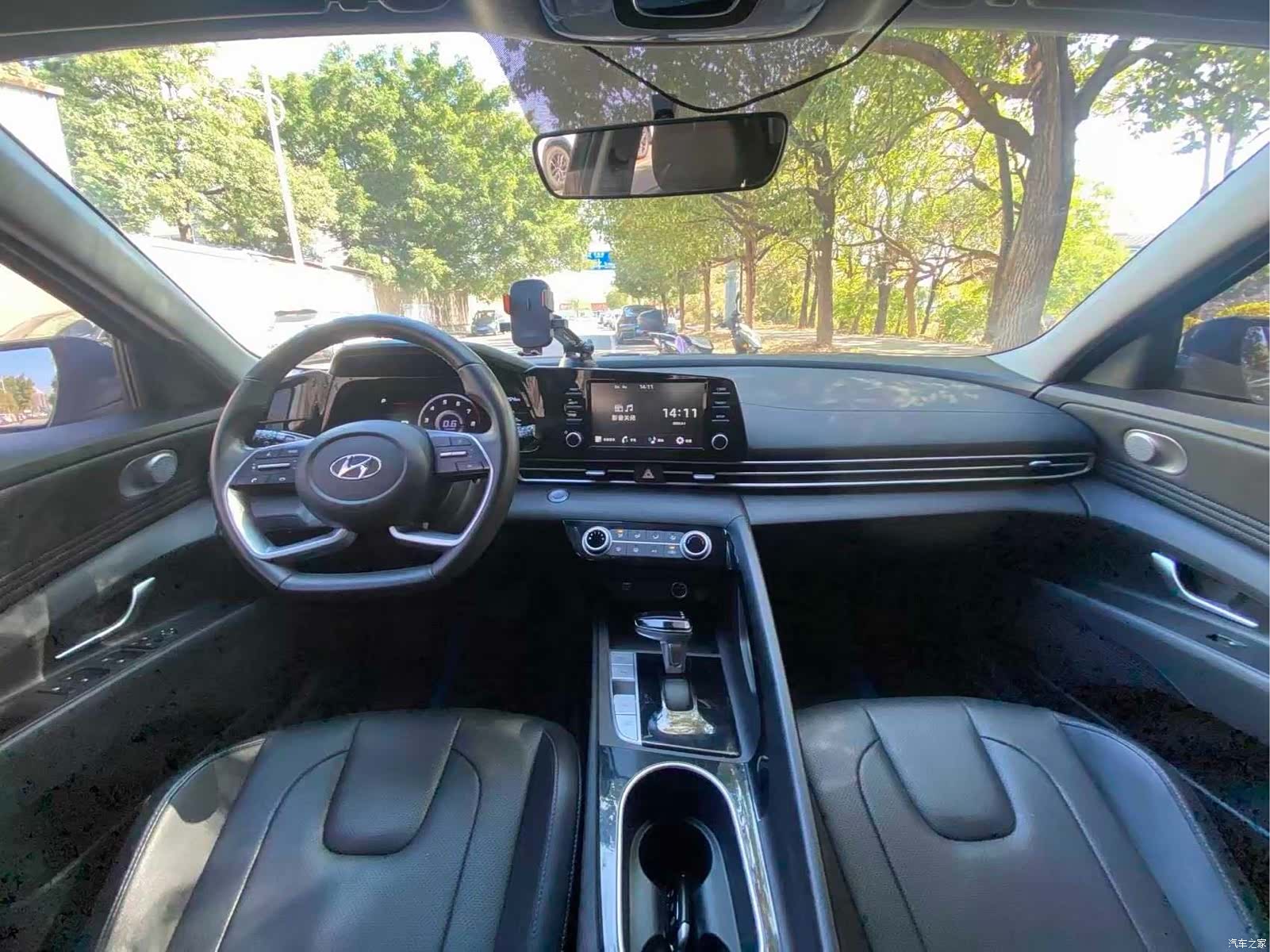 Hyundai Elantra, 2023 6