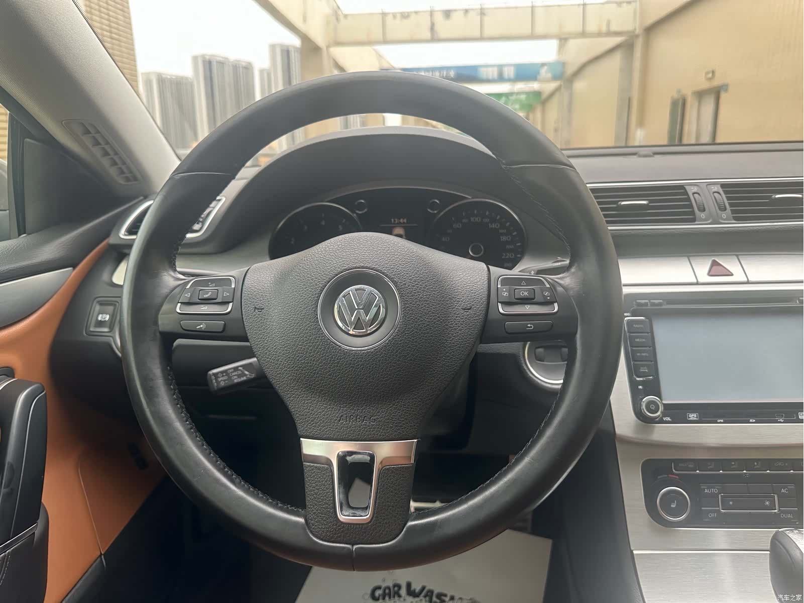Volkswagen CC, 2011 11