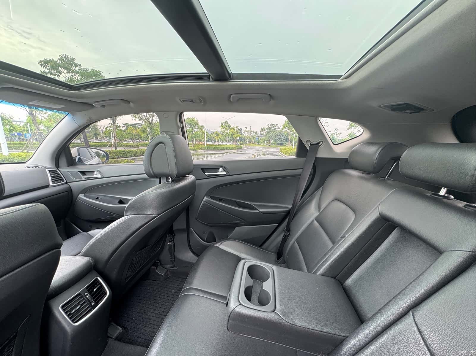 Hyundai Tucson, 2018 16