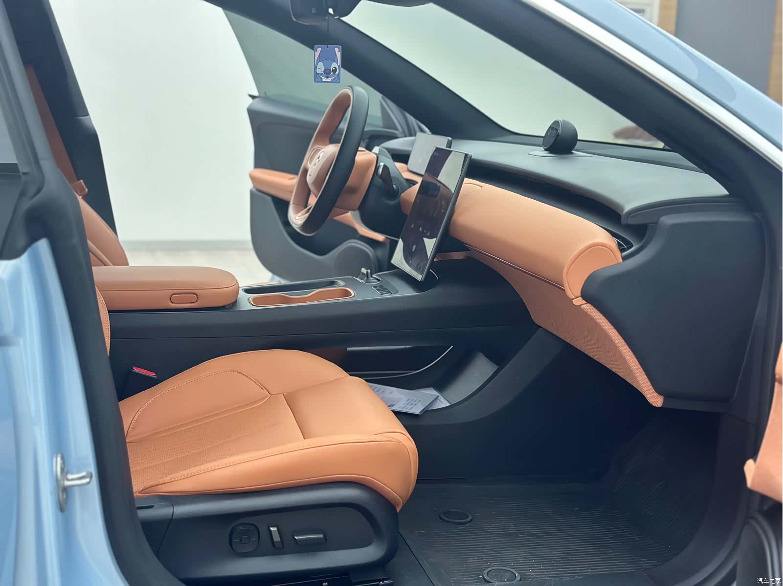 NIO ET5, 2023 10