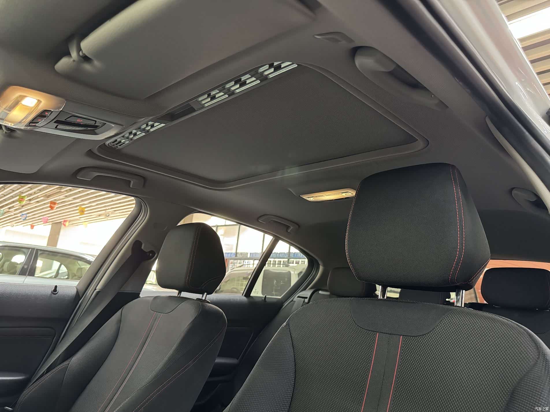 BMW 1 Series, 2016 12