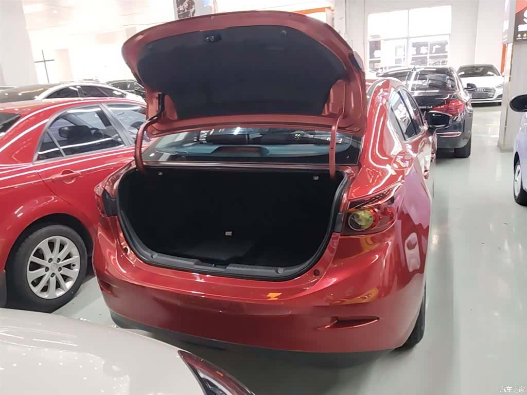 Mazda Mazda3, 2016 19
