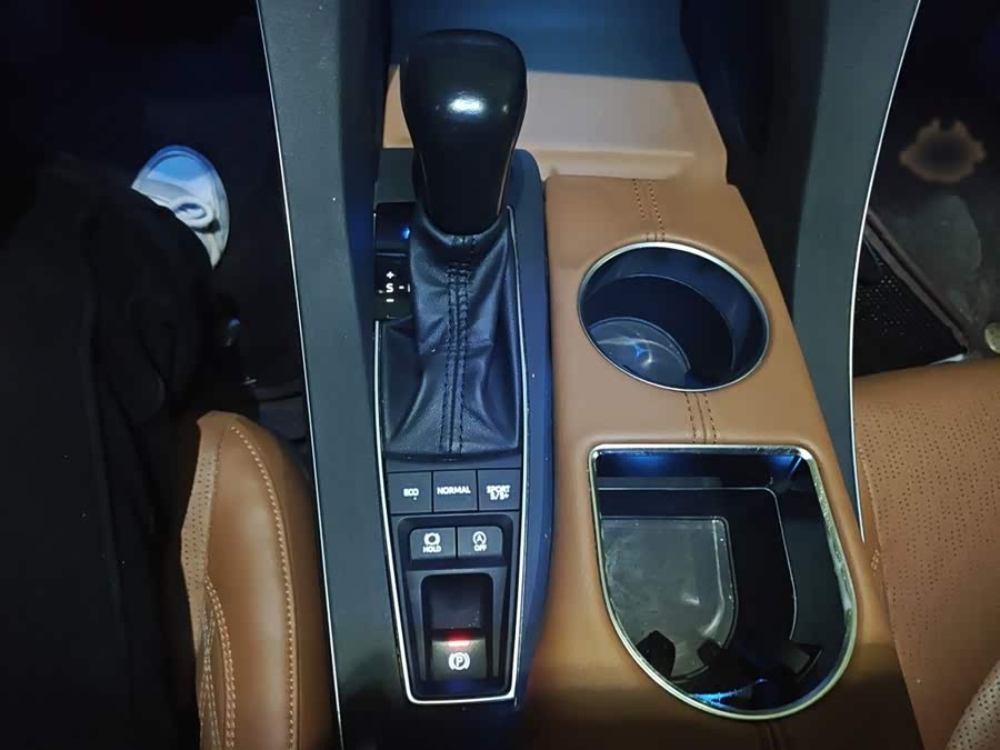 Toyota Avalon 2020, фото 7