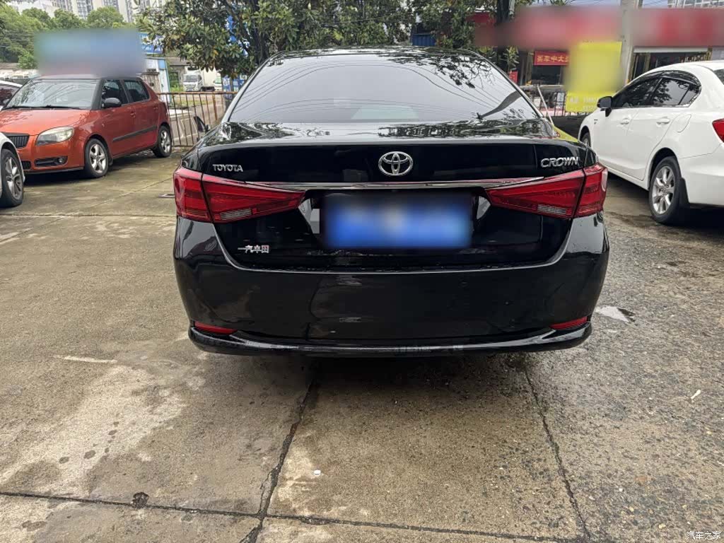 Toyota Crown, 2017 6