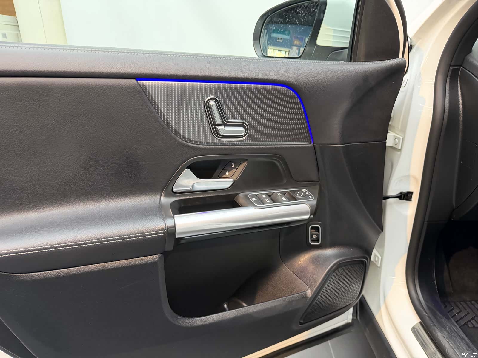 Mercedes-Benz GLA, 2022 11