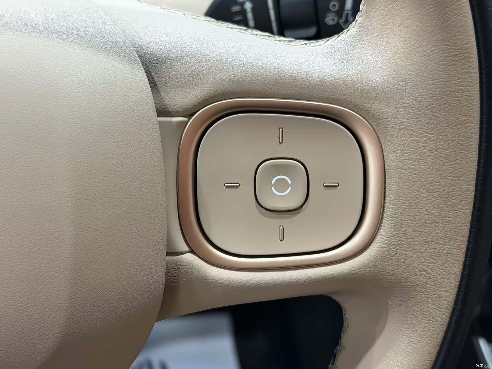 NIO ET5, 2024 11