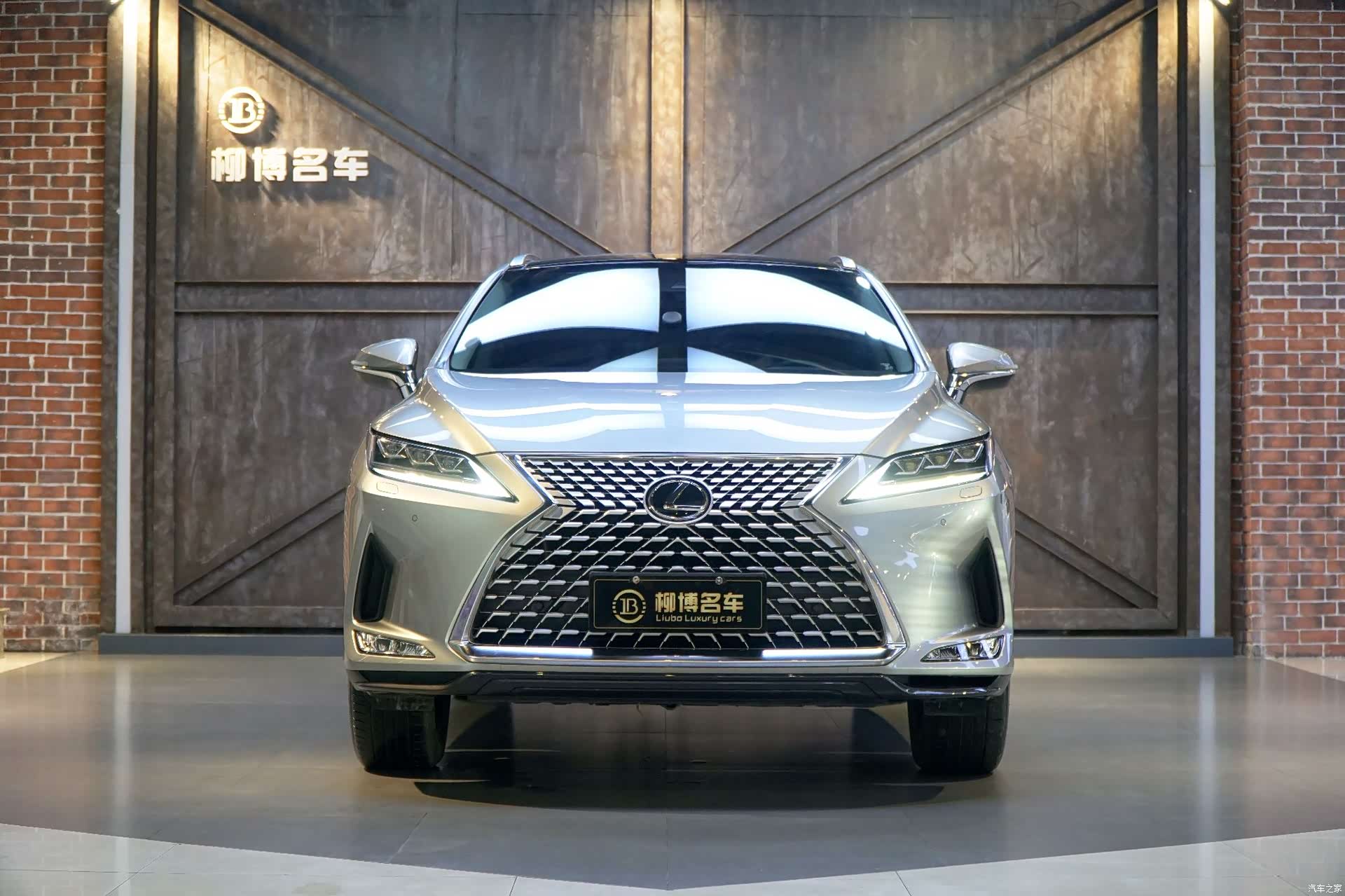 Lexus RX, 2022 2